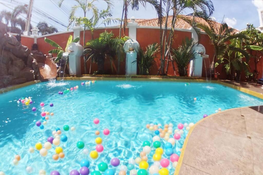 Goldland Luxury Pool Walking Street 8 Bedrooms Pattaya