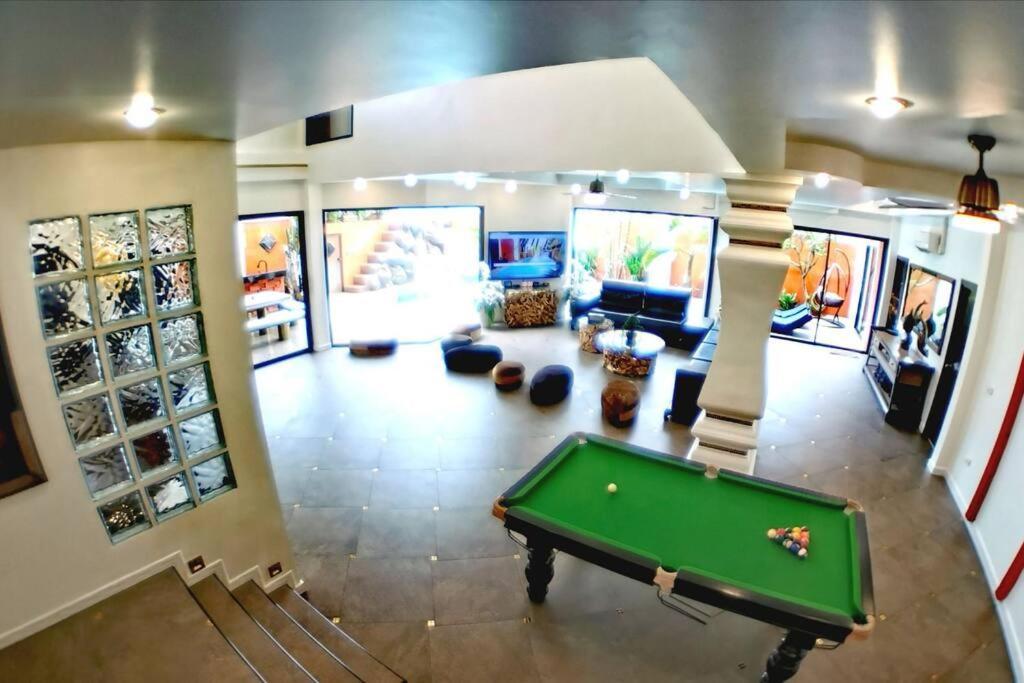 Villa Goldland Luxury Pool Walking Street 8 Bedrooms