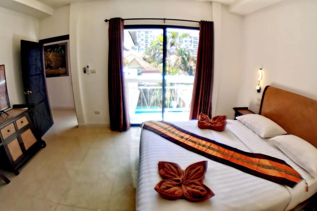 Villa Goldland Luxury Pool Walking Street 8 Bedrooms Pattaya